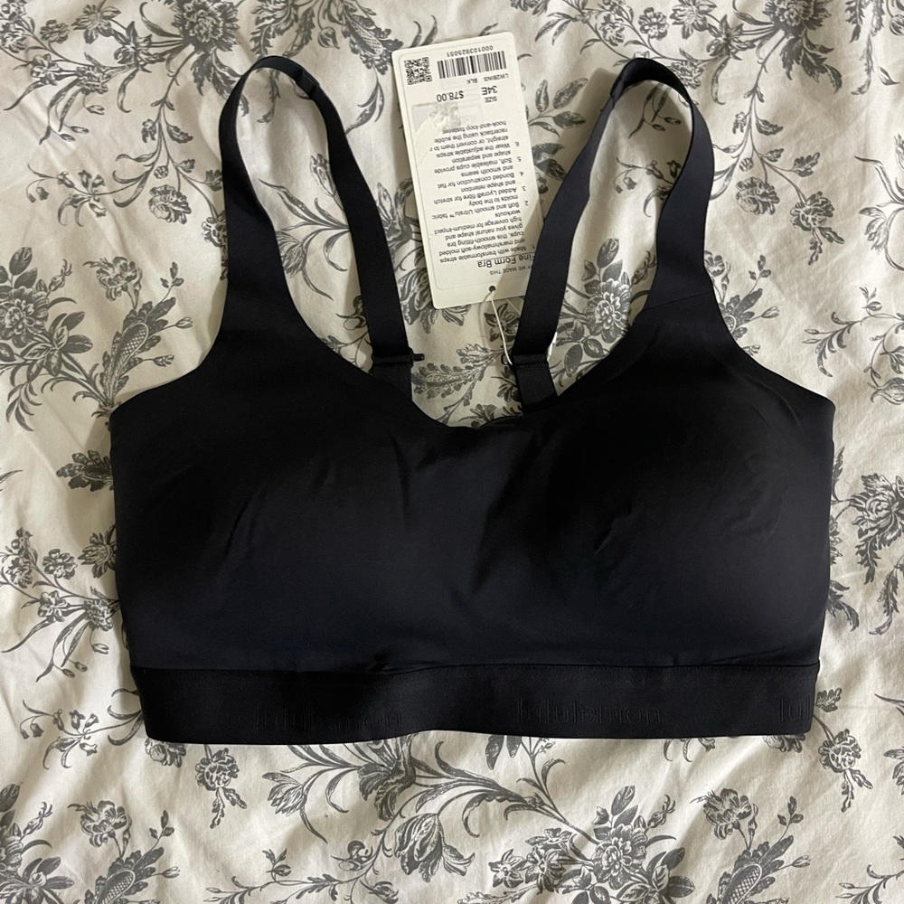 Lululemon fine form sports bra
